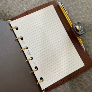 Non LV branded refill sheets and non LV mini pen, only. Fit authentic LV agenda.